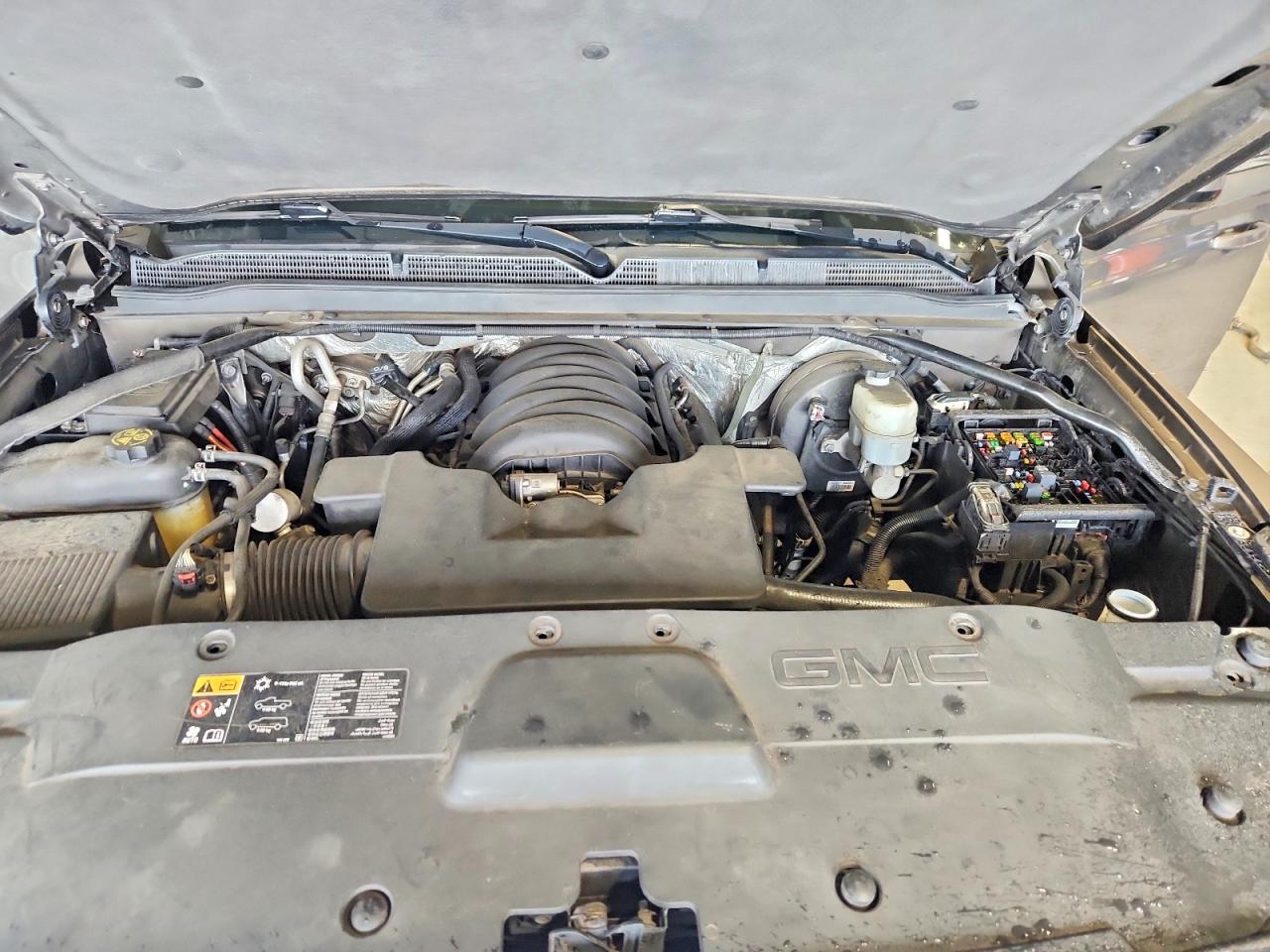 GMC Yukon Sle