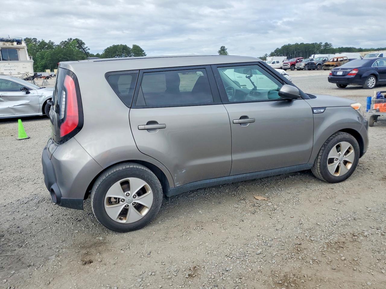 Kia Soul Base