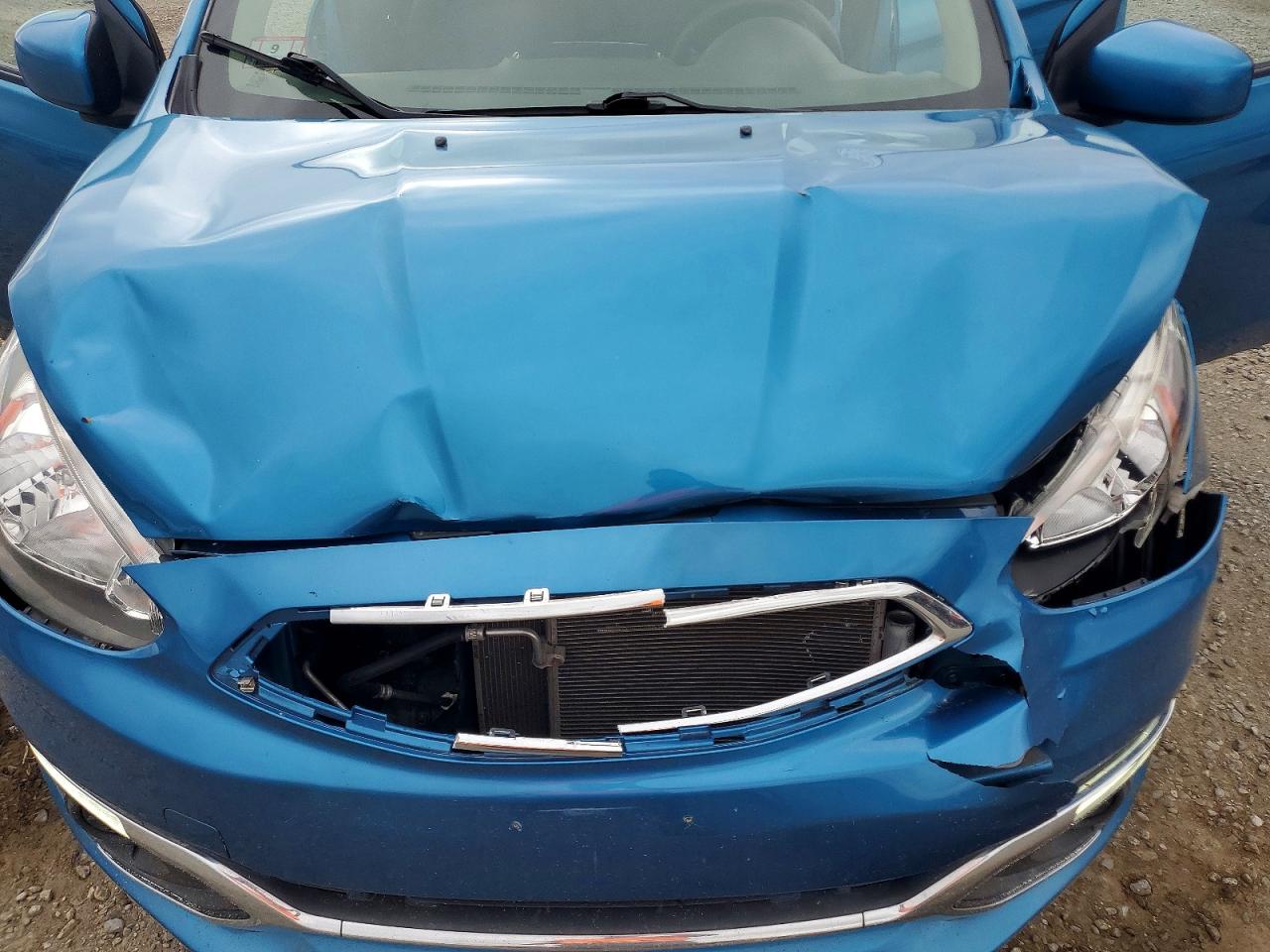 Mitsubishi Mirage Es