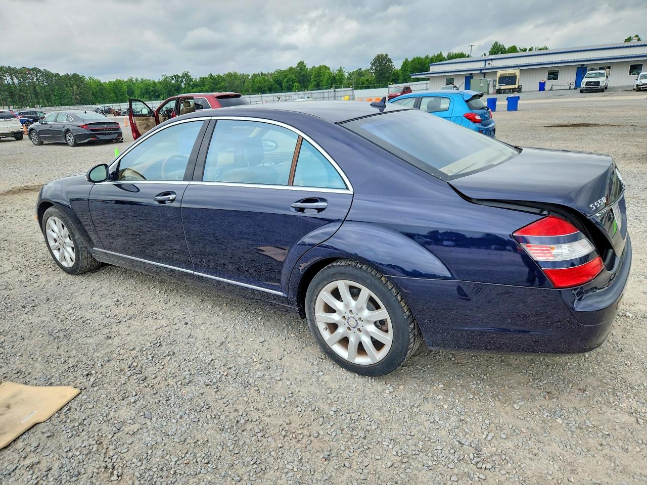 Mercedes-Benz S-Class 550 4matic