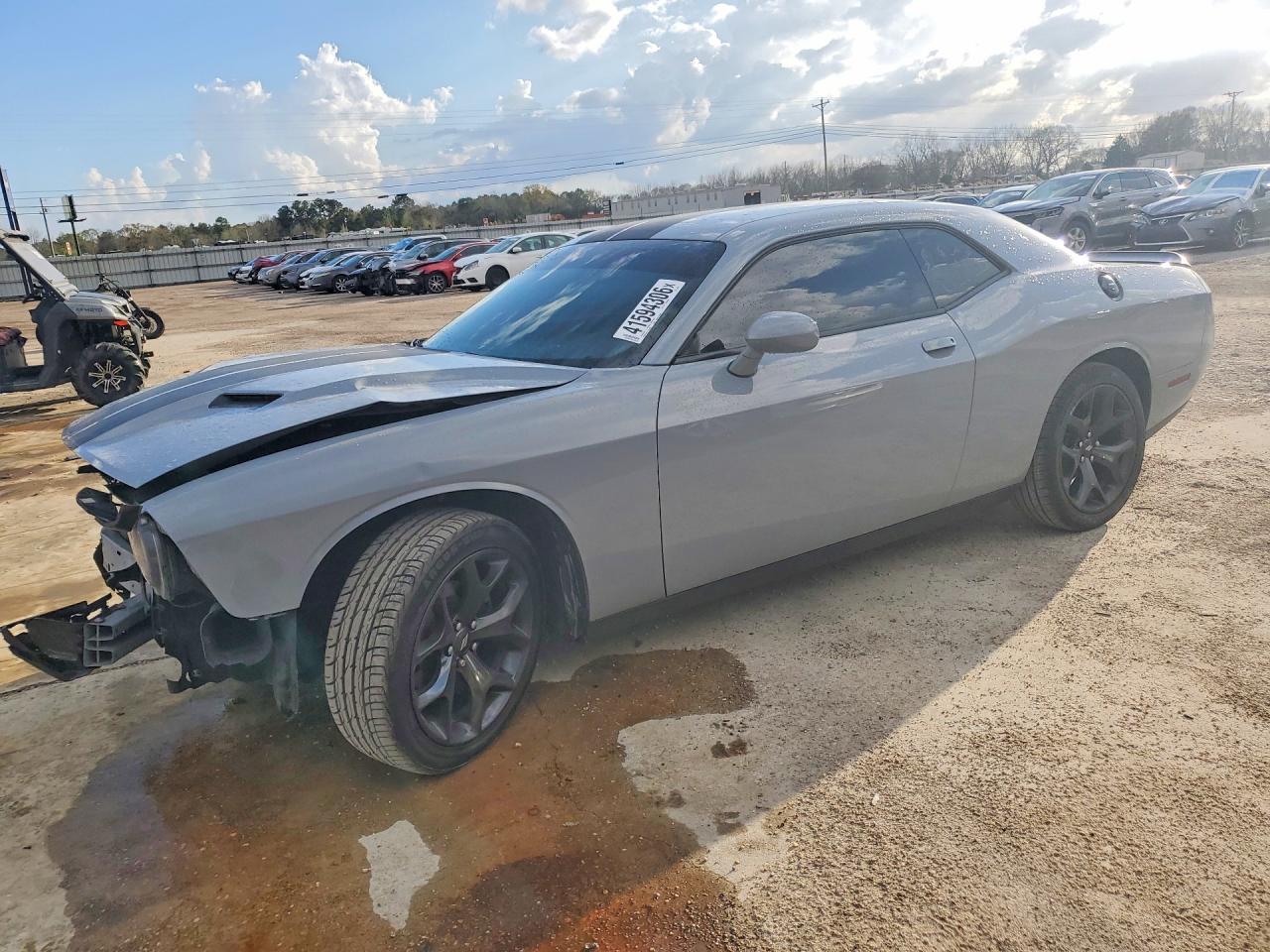 Salvage Dodge Challenger Image