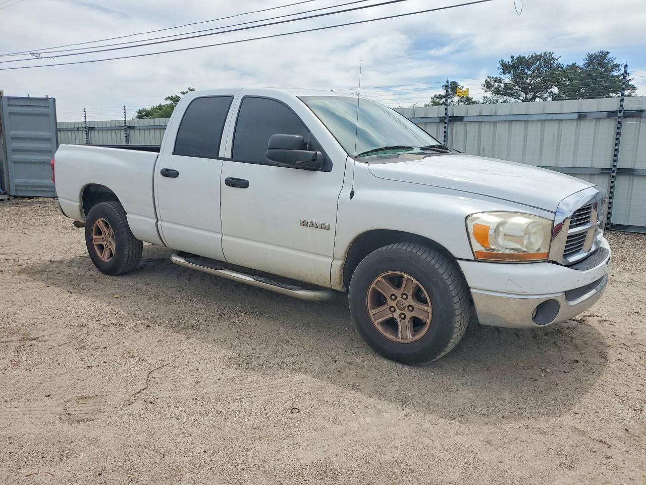 Dodge Ram 1500 St