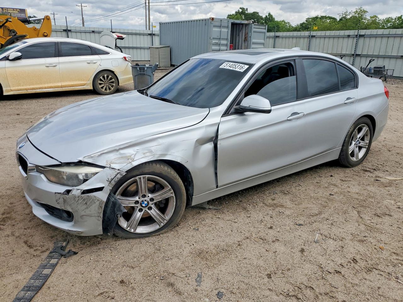 Salvage BMW 3 Series Image