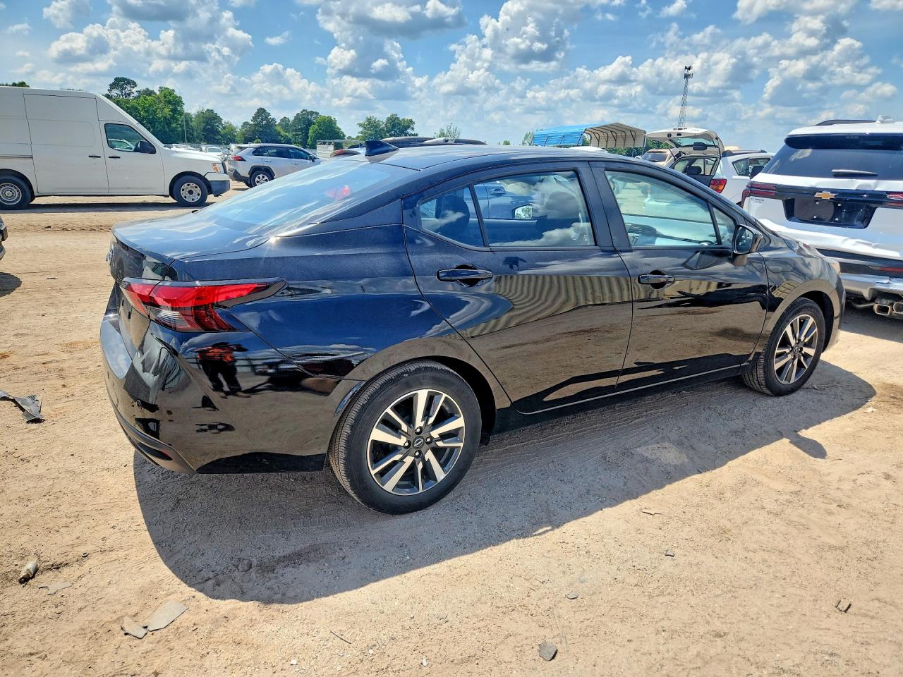 Nissan Versa Sv