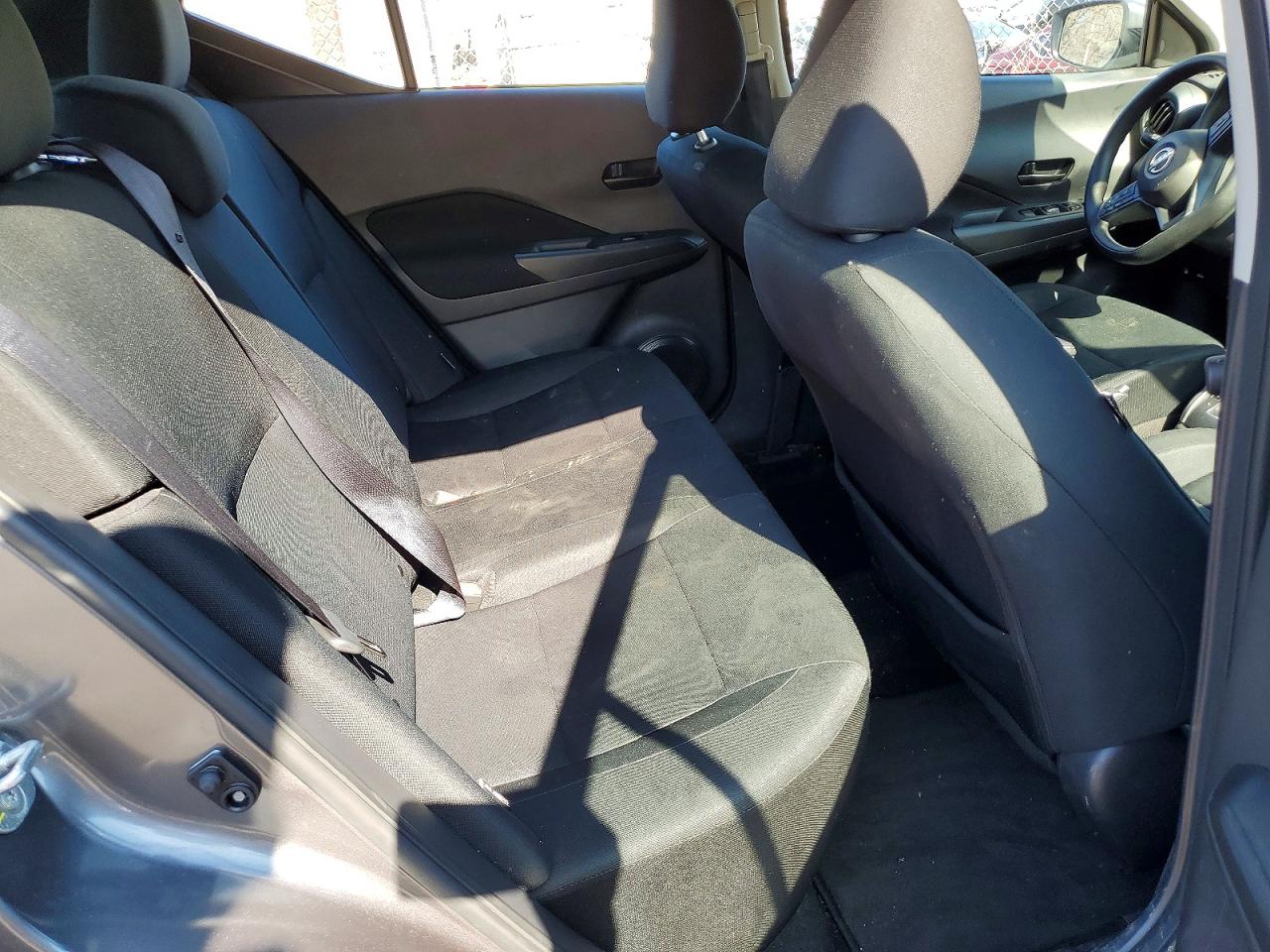 Nissan Kicks S