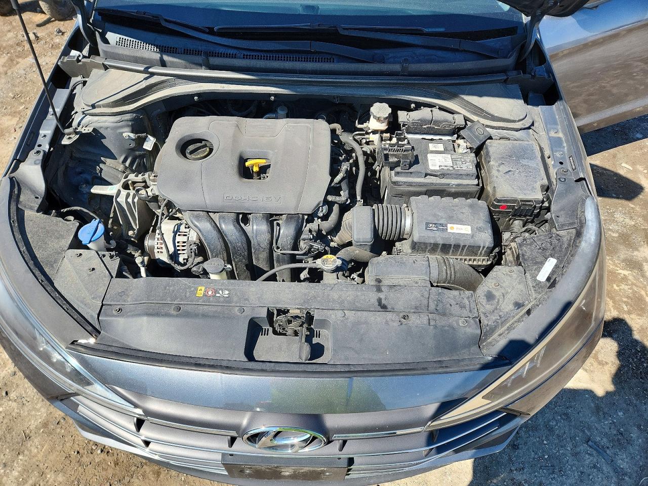 Hyundai ELANTRA Sel
