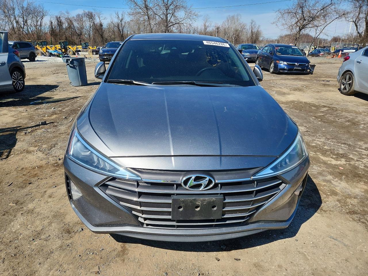 Hyundai ELANTRA Sel