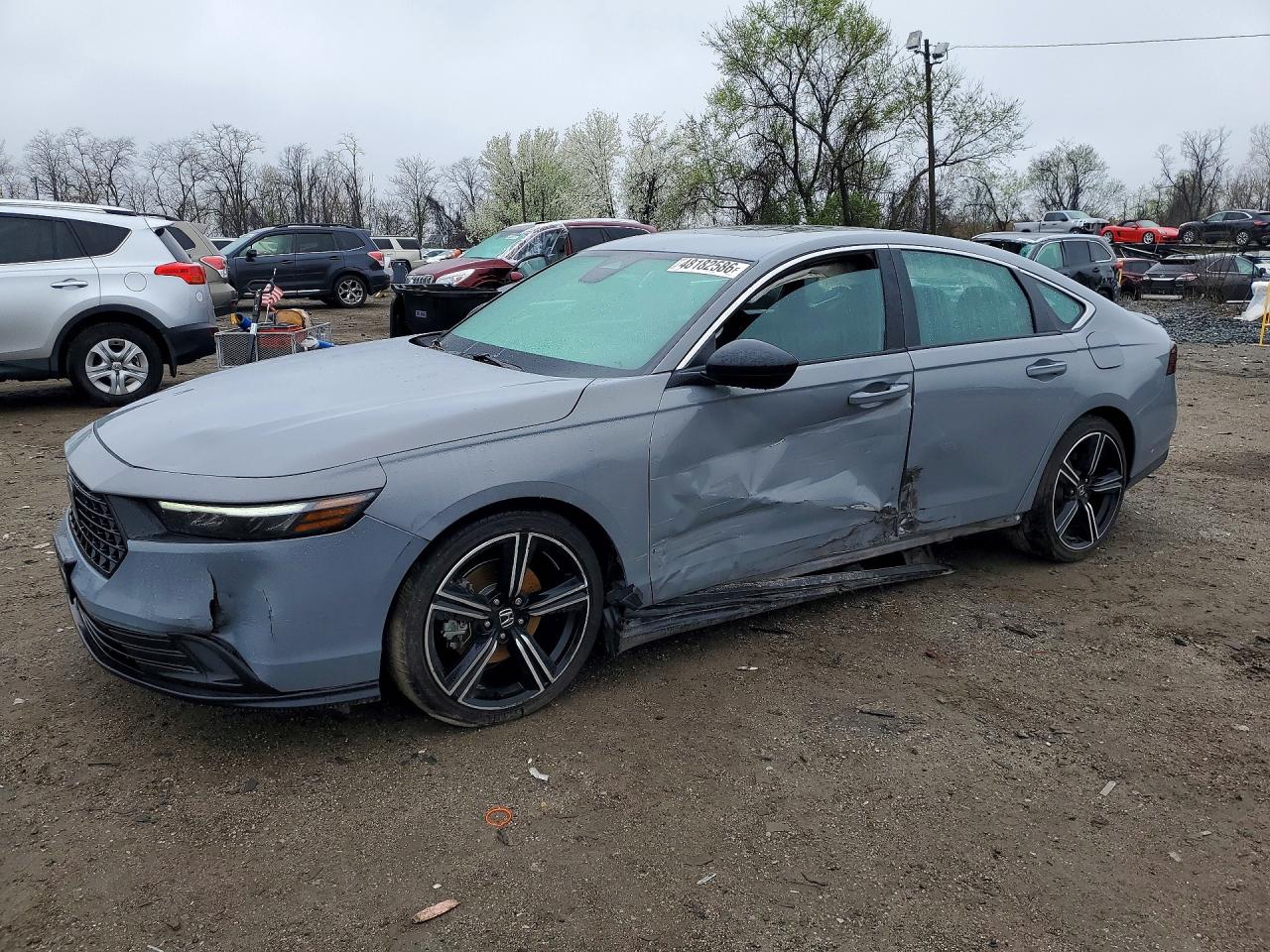 Salvage Honda Accord Image