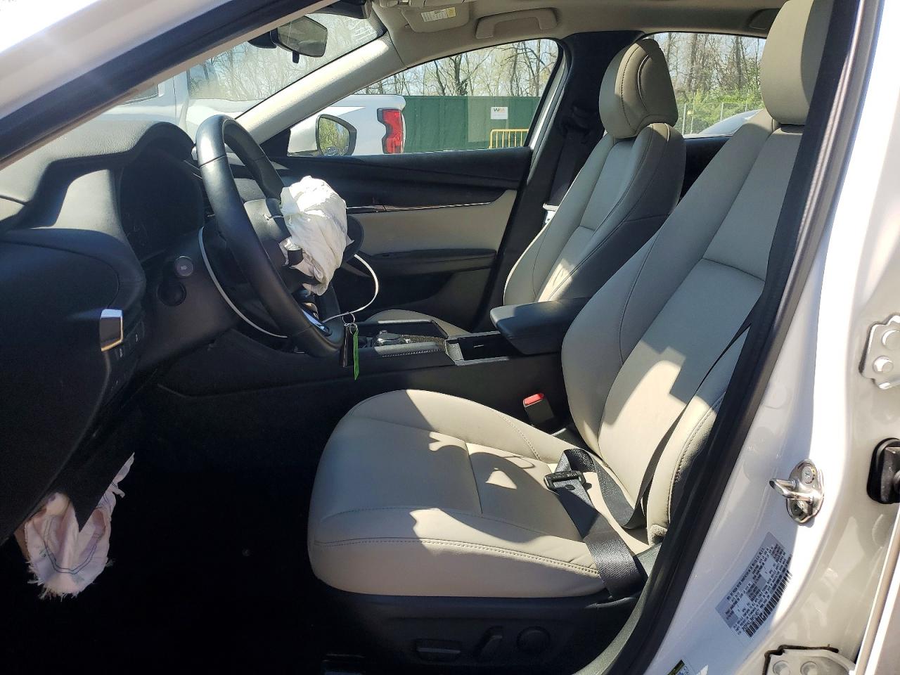 Mazda 3 Preferred