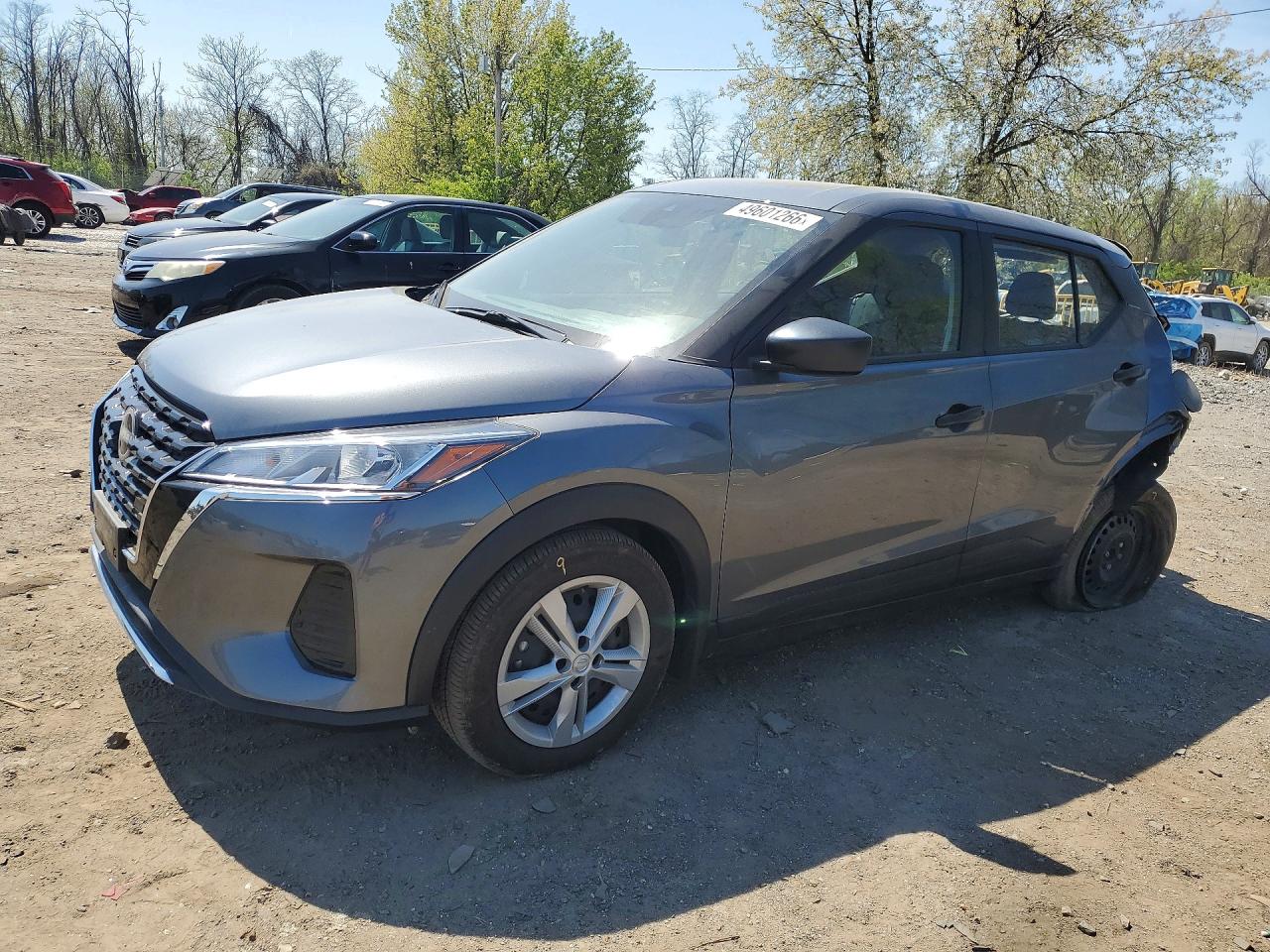 Salvage Nissan Kicks Image