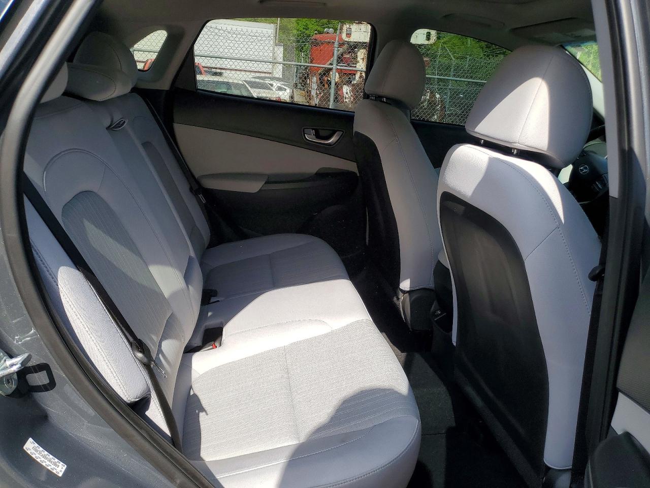 Hyundai KONA Sel
