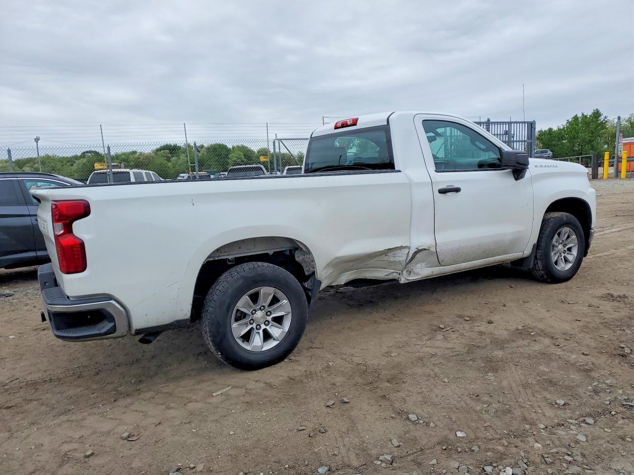 Chevrolet Silverado C1500