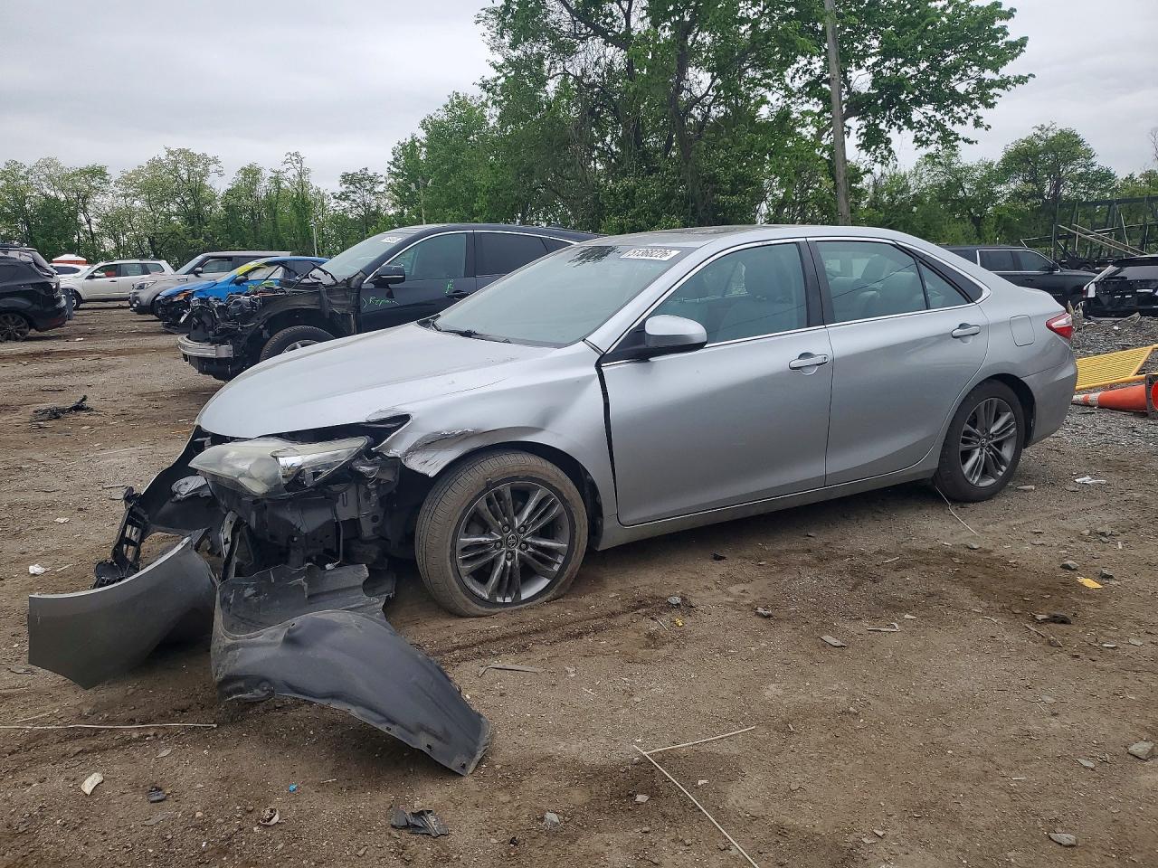 Salvage Toyota Camry Image