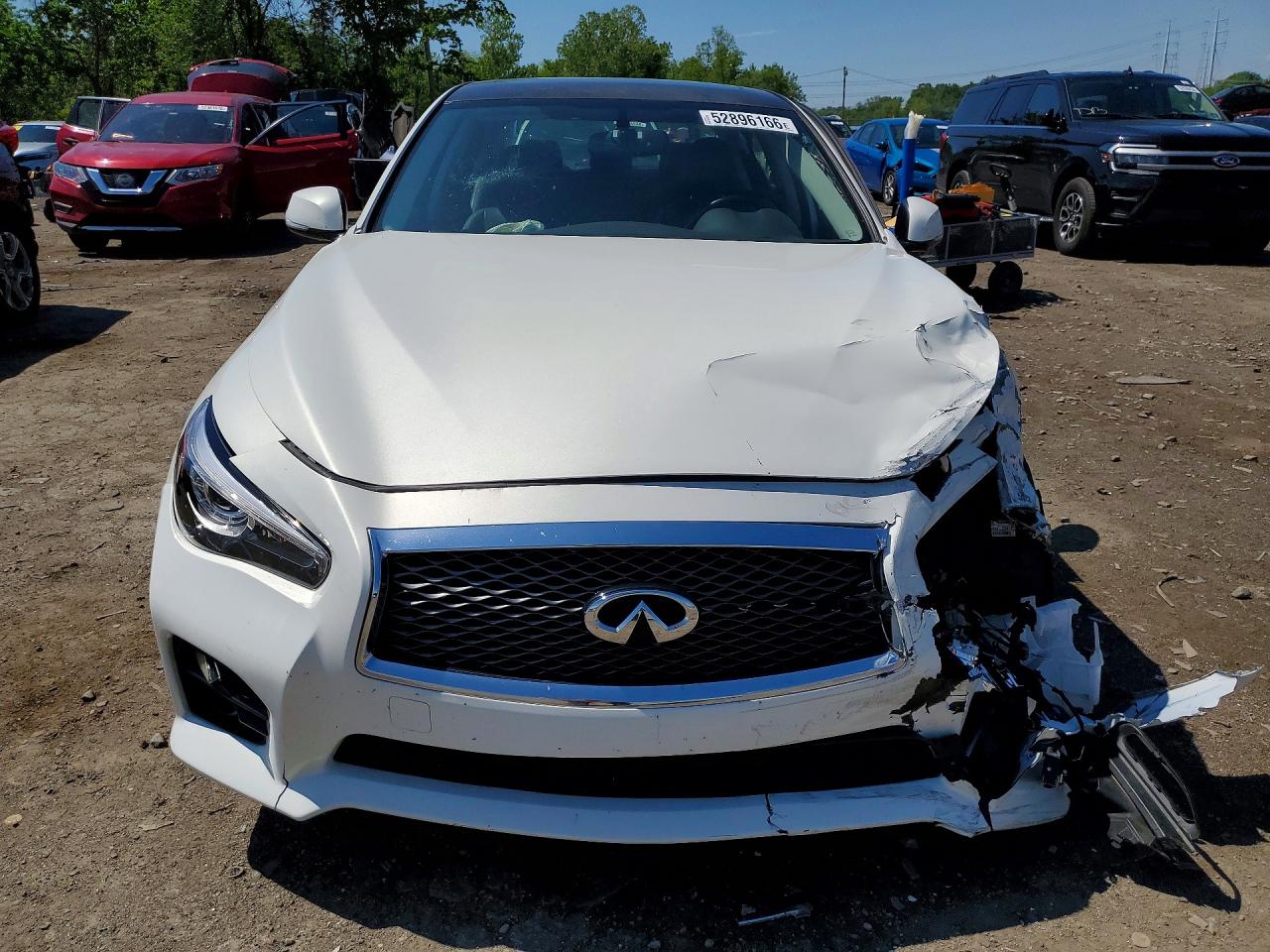 INFINITI Q50 Sport