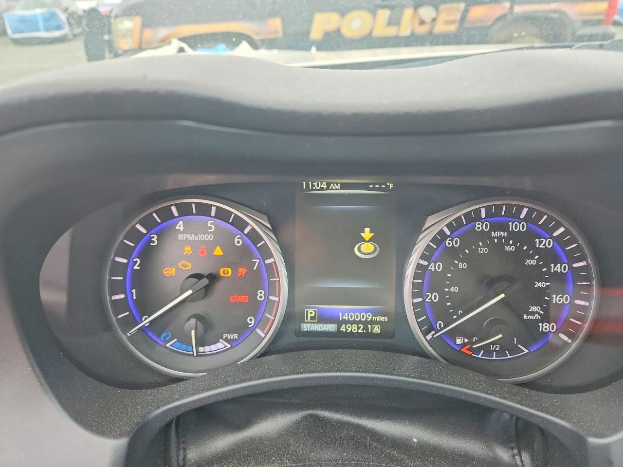 INFINITI Q50 Sport