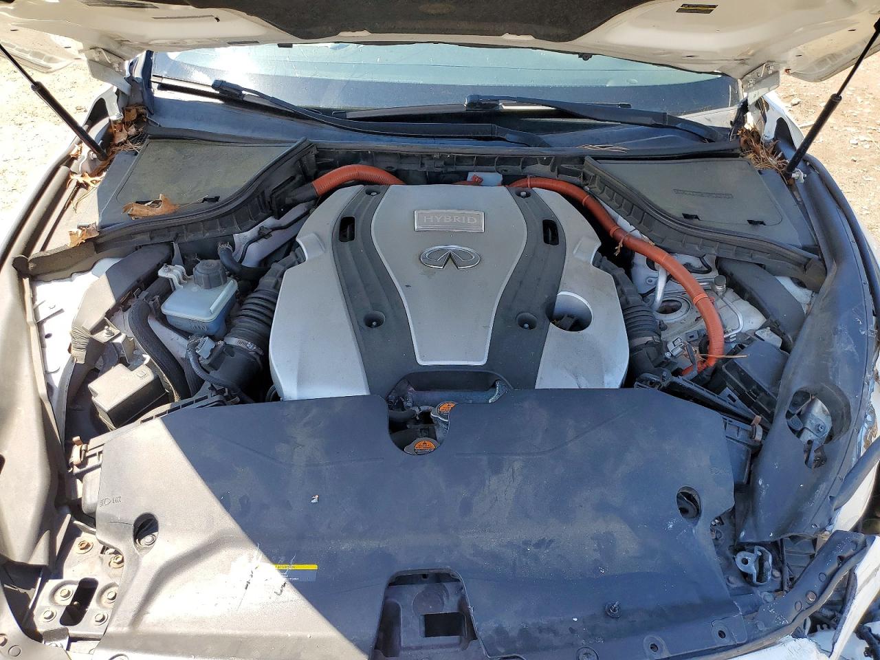 INFINITI Q50 Sport