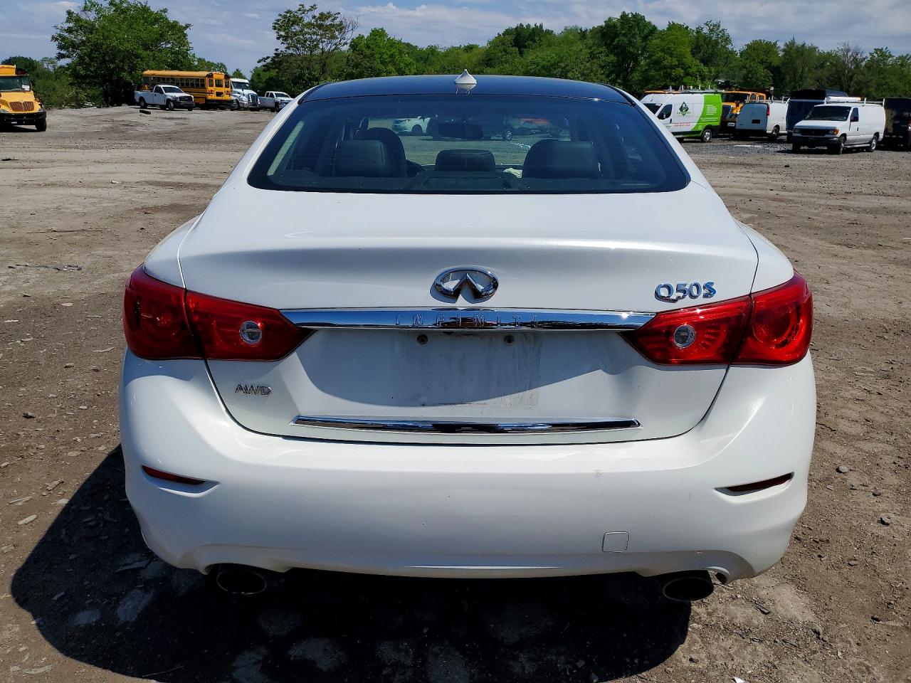 INFINITI Q50 Sport