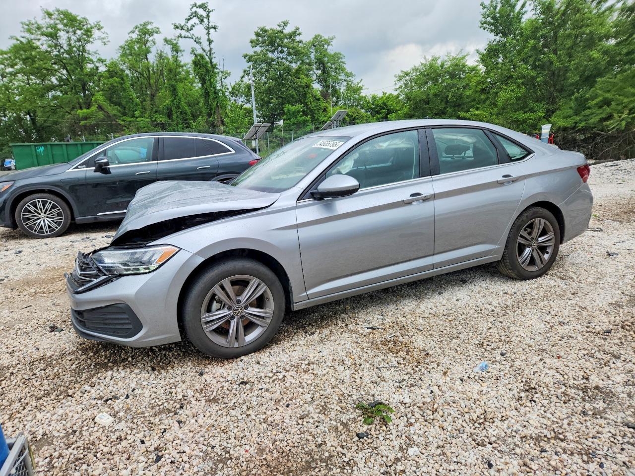 Salvage Volkswagen Jetta Image