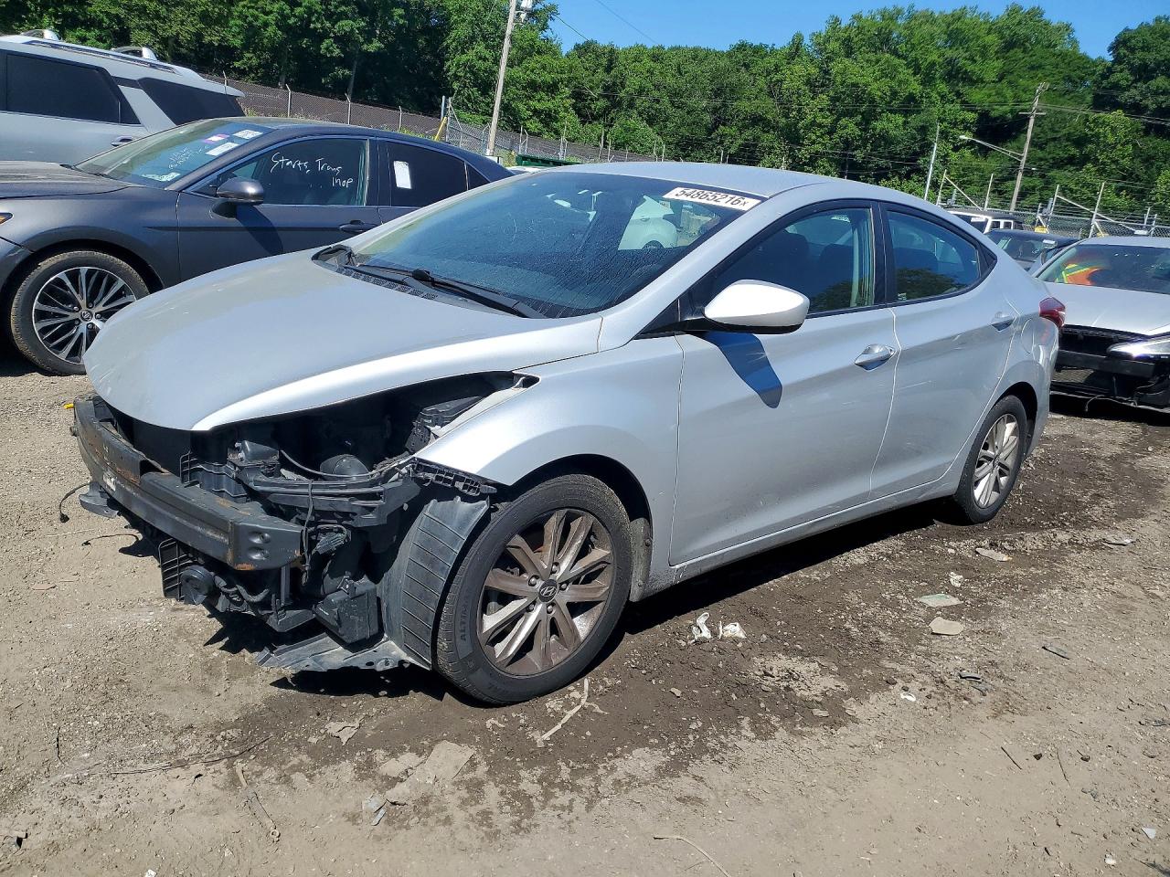 Salvage Hyundai ELANTRA Image