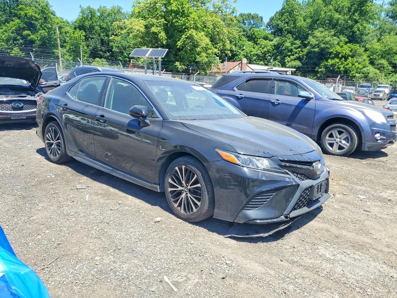 Toyota Camry Se