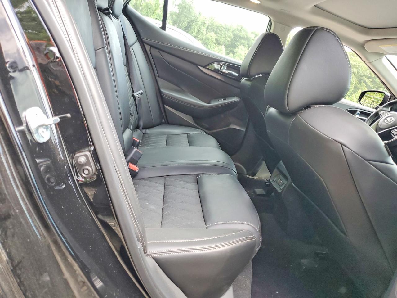 Nissan Maxima Platinum