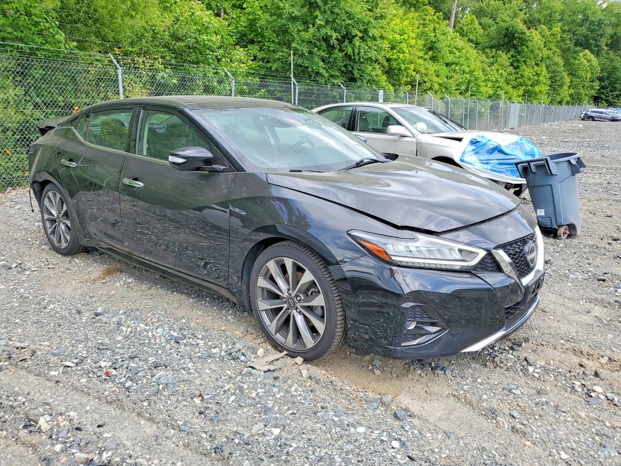 Nissan Maxima Platinum