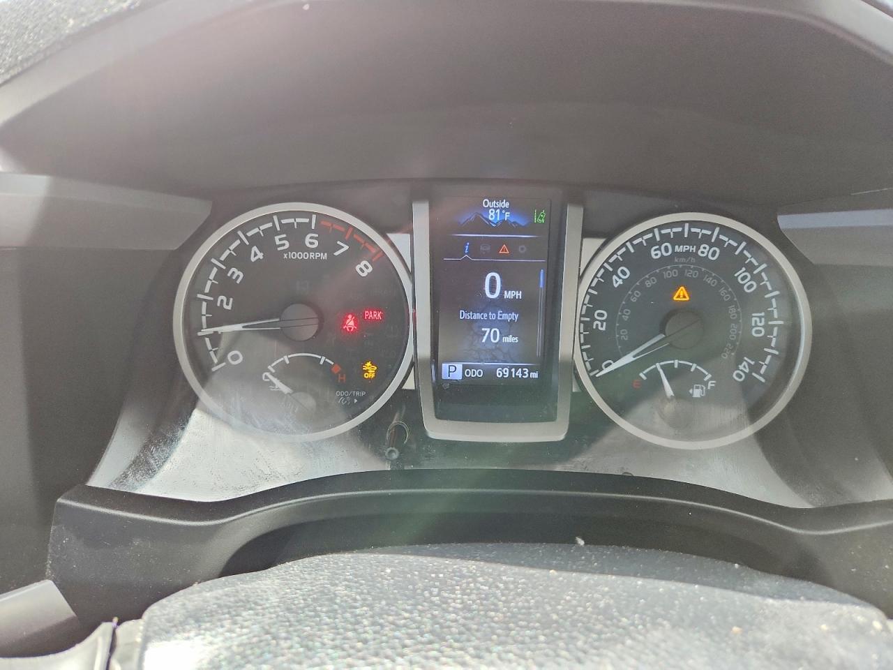 Toyota Tacoma Sr5 V6