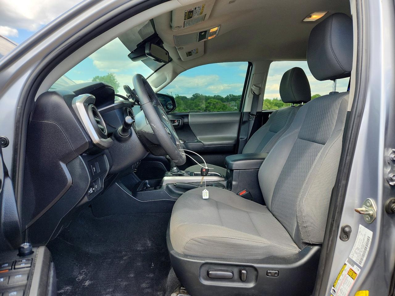 Toyota Tacoma Sr5 V6
