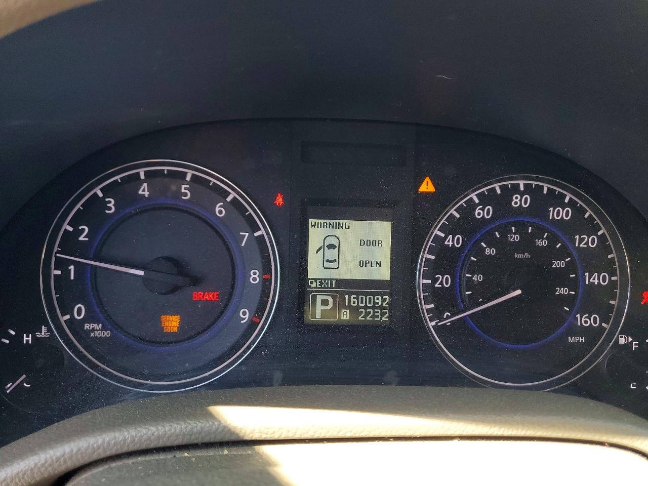INFINITI G37 X