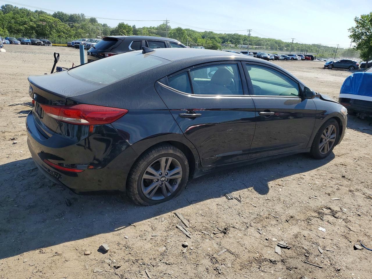 Hyundai ELANTRA Value Edition