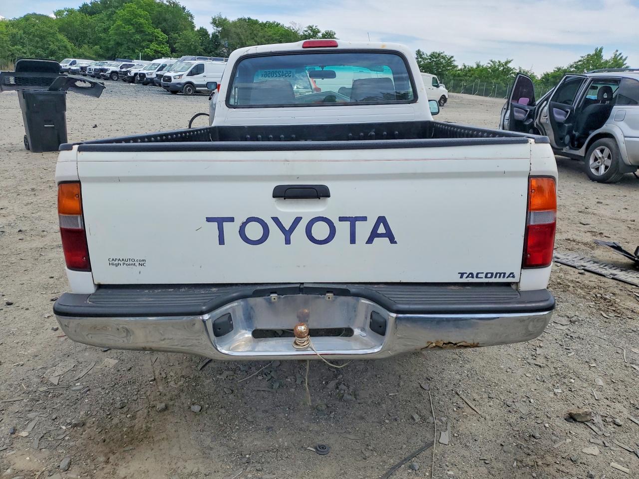 Toyota Tacoma Base