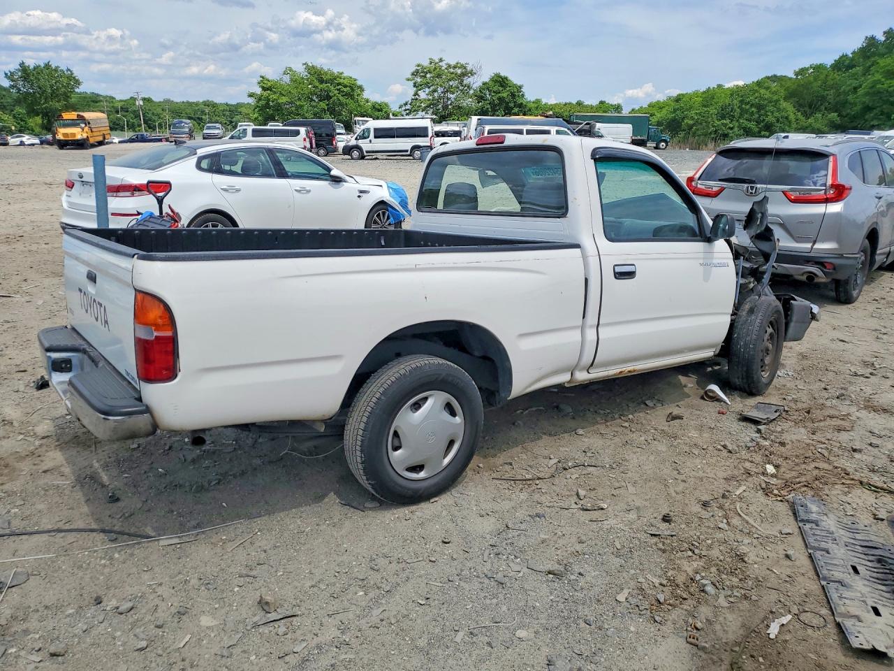 Toyota Tacoma Base