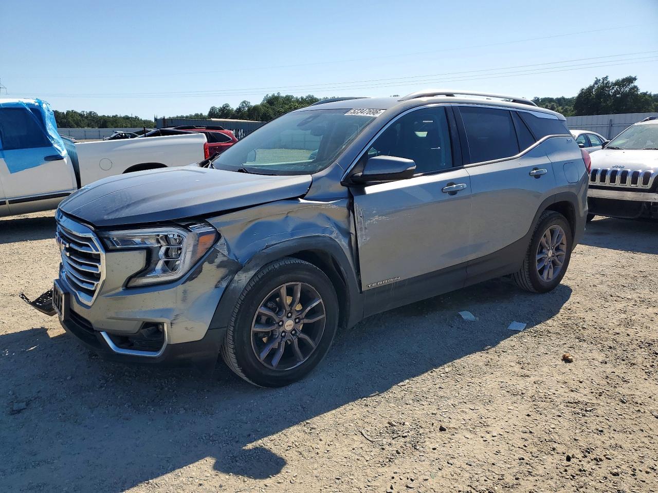 Salvage GMC Terrain Image