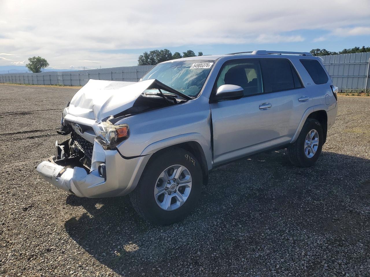 Salvage Toyota 4Runner Image