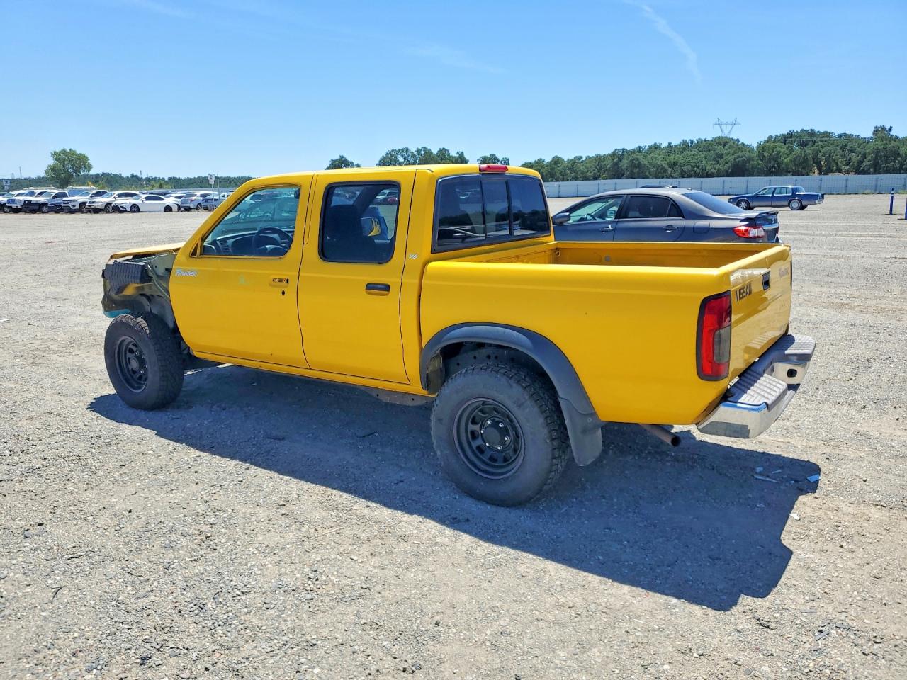 Nissan Frontier Xe