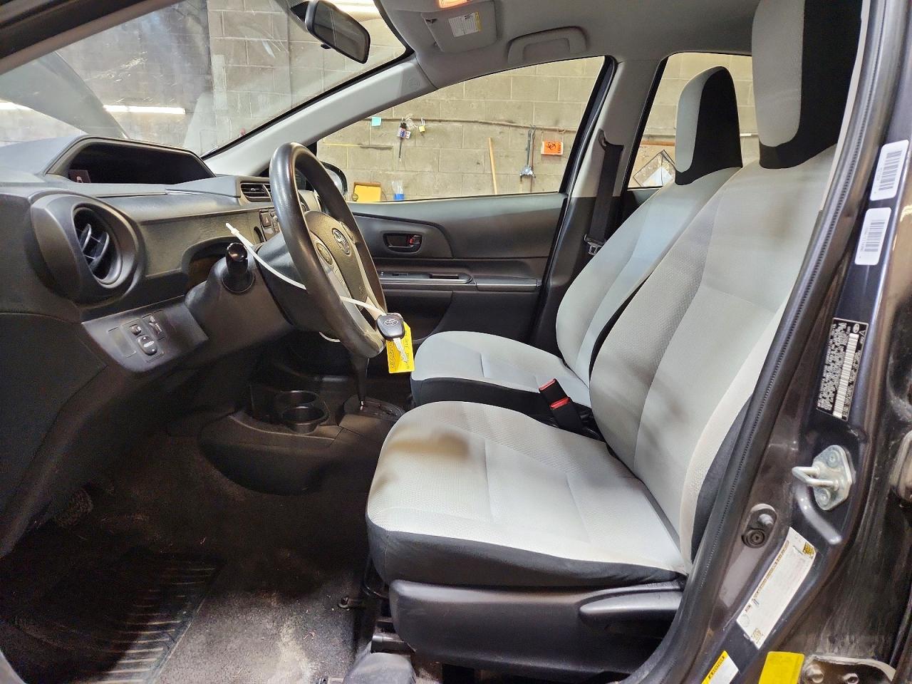 Toyota Prius c One