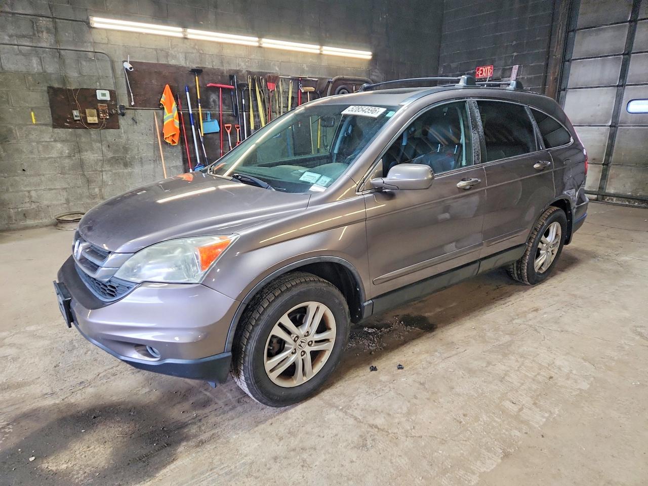 Salvage Honda Crv Image
