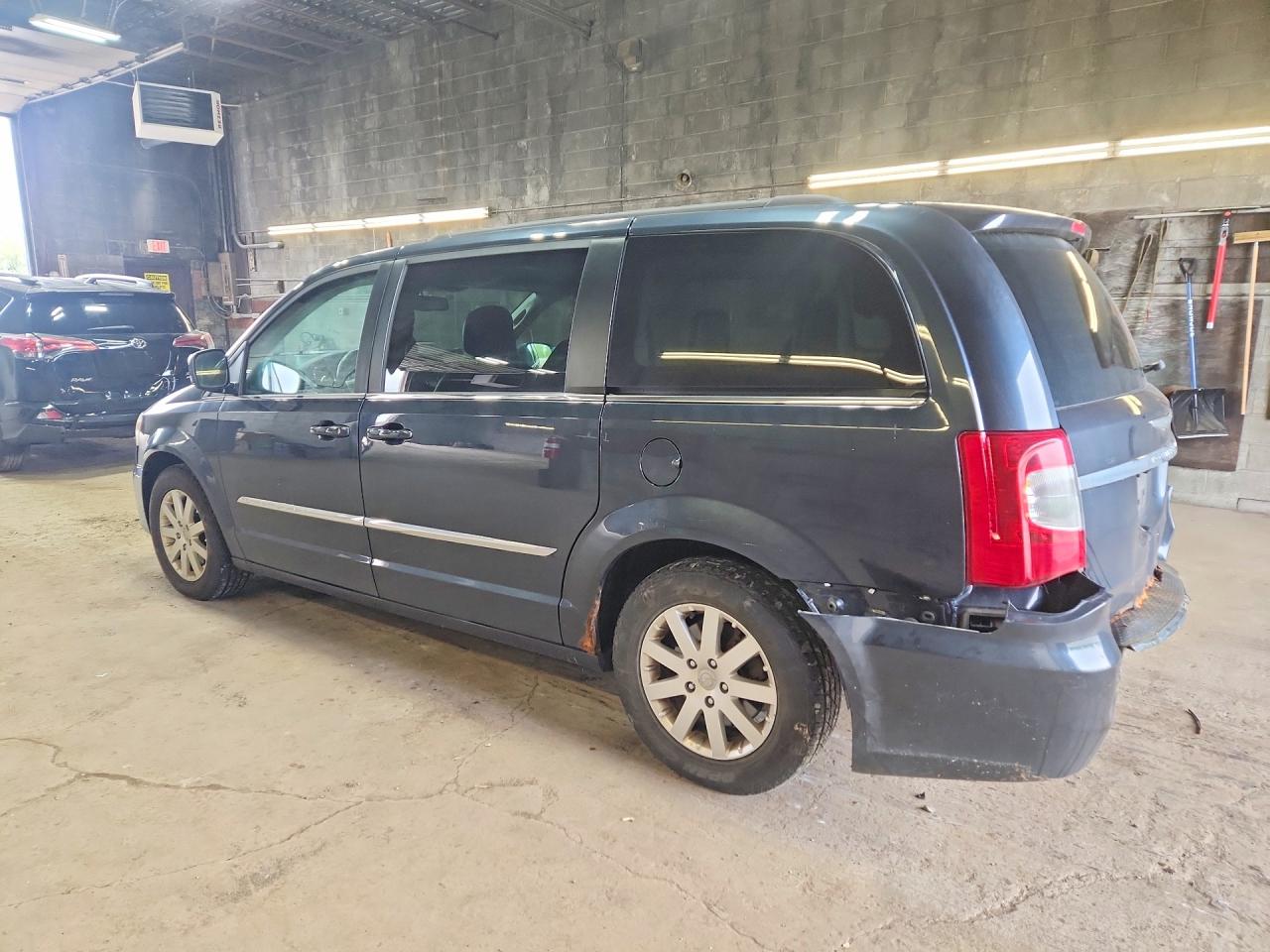 Chrysler Minivan Touring