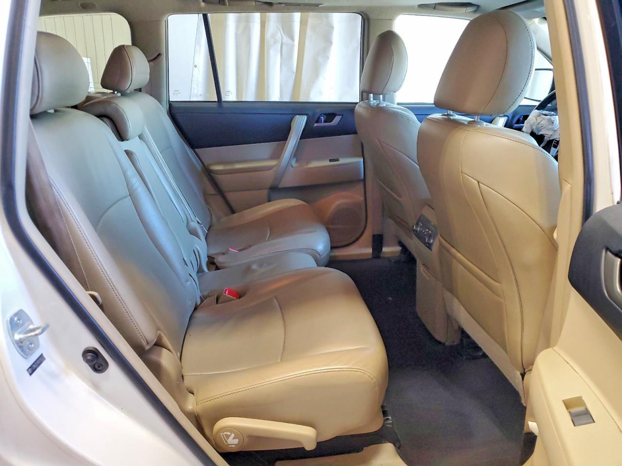 Toyota Highlander Se