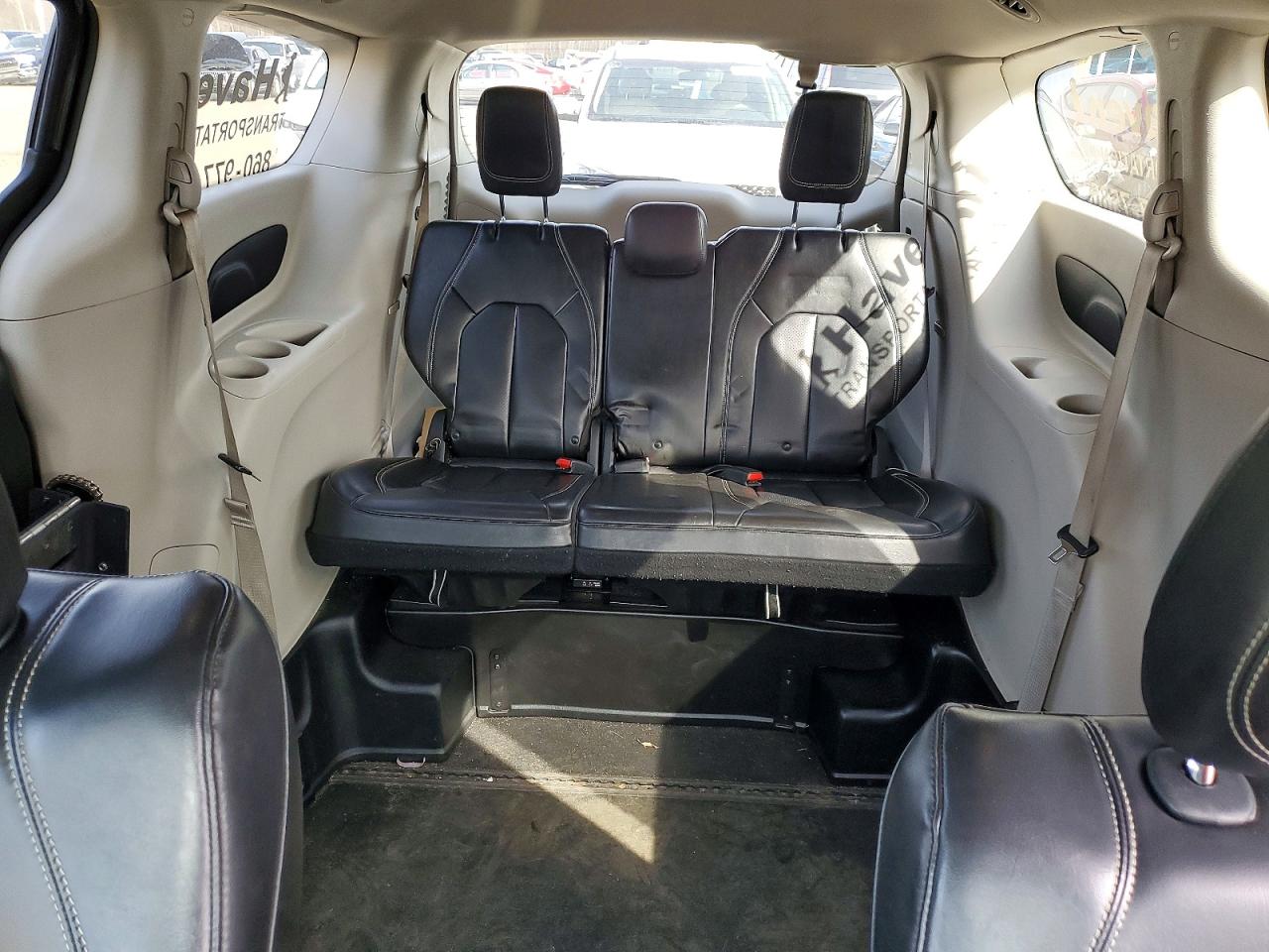 Chrysler Minivan Lxi