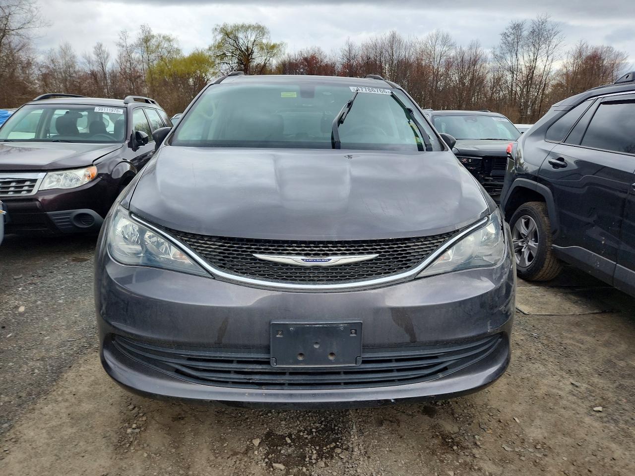 Chrysler Minivan Lxi