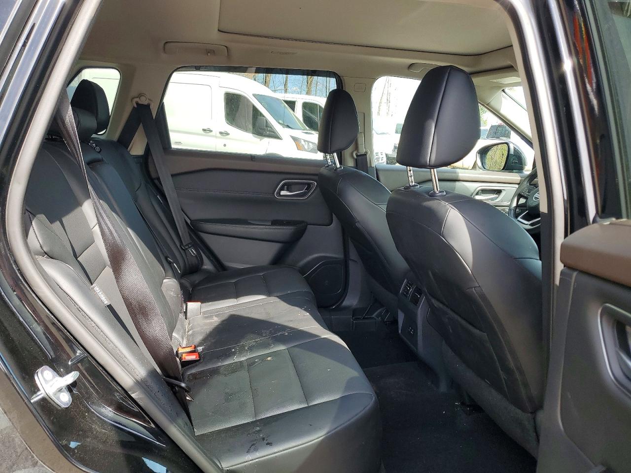 Nissan Rogue Sv