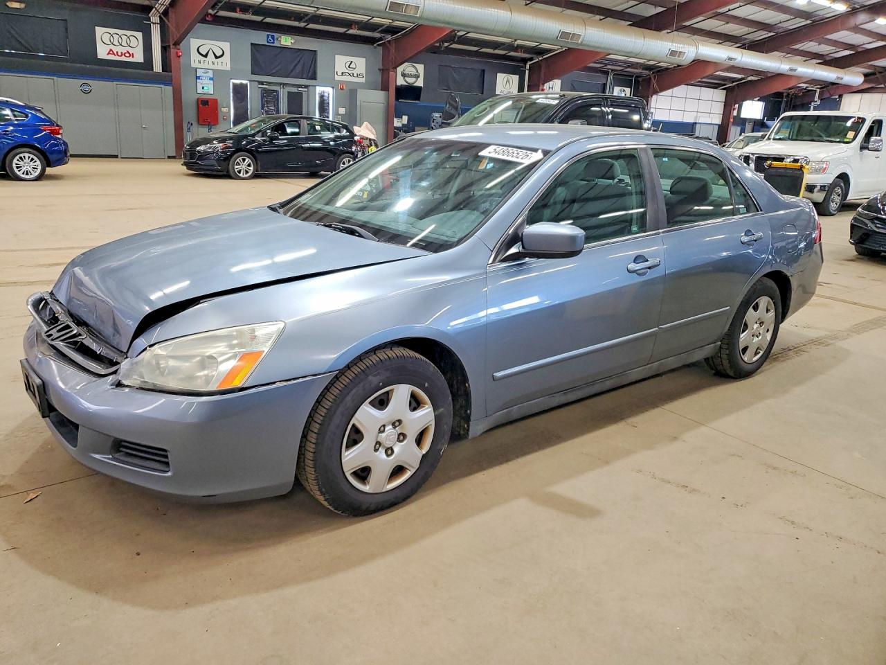 Salvage Honda Accord Image