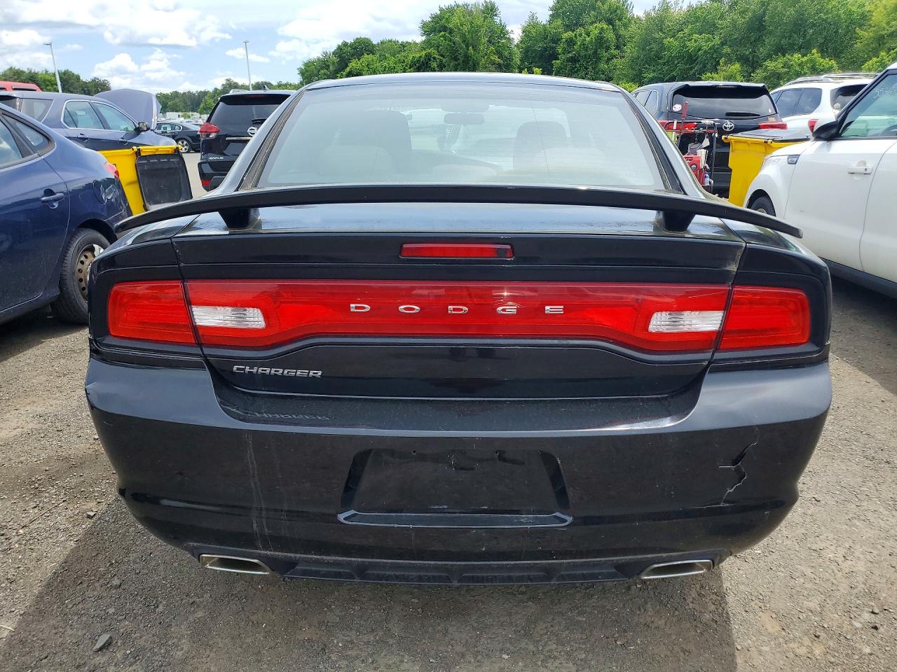 Dodge Charger Se