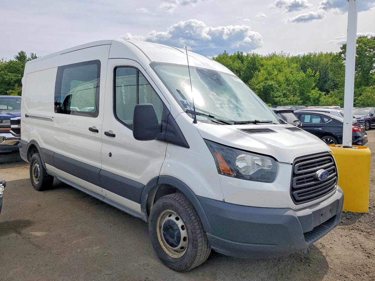 Ford Transit T-250