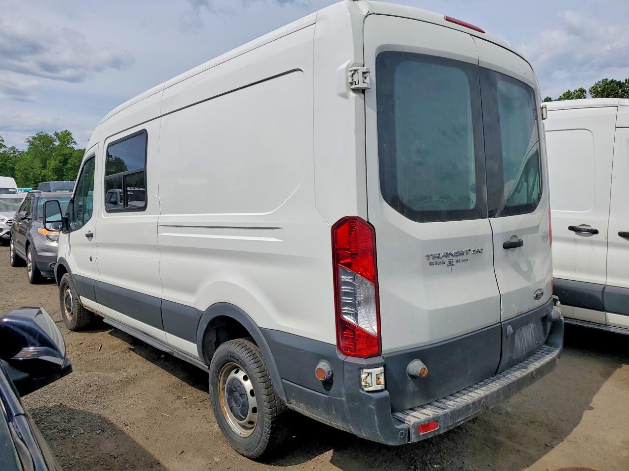 Ford Transit T-250