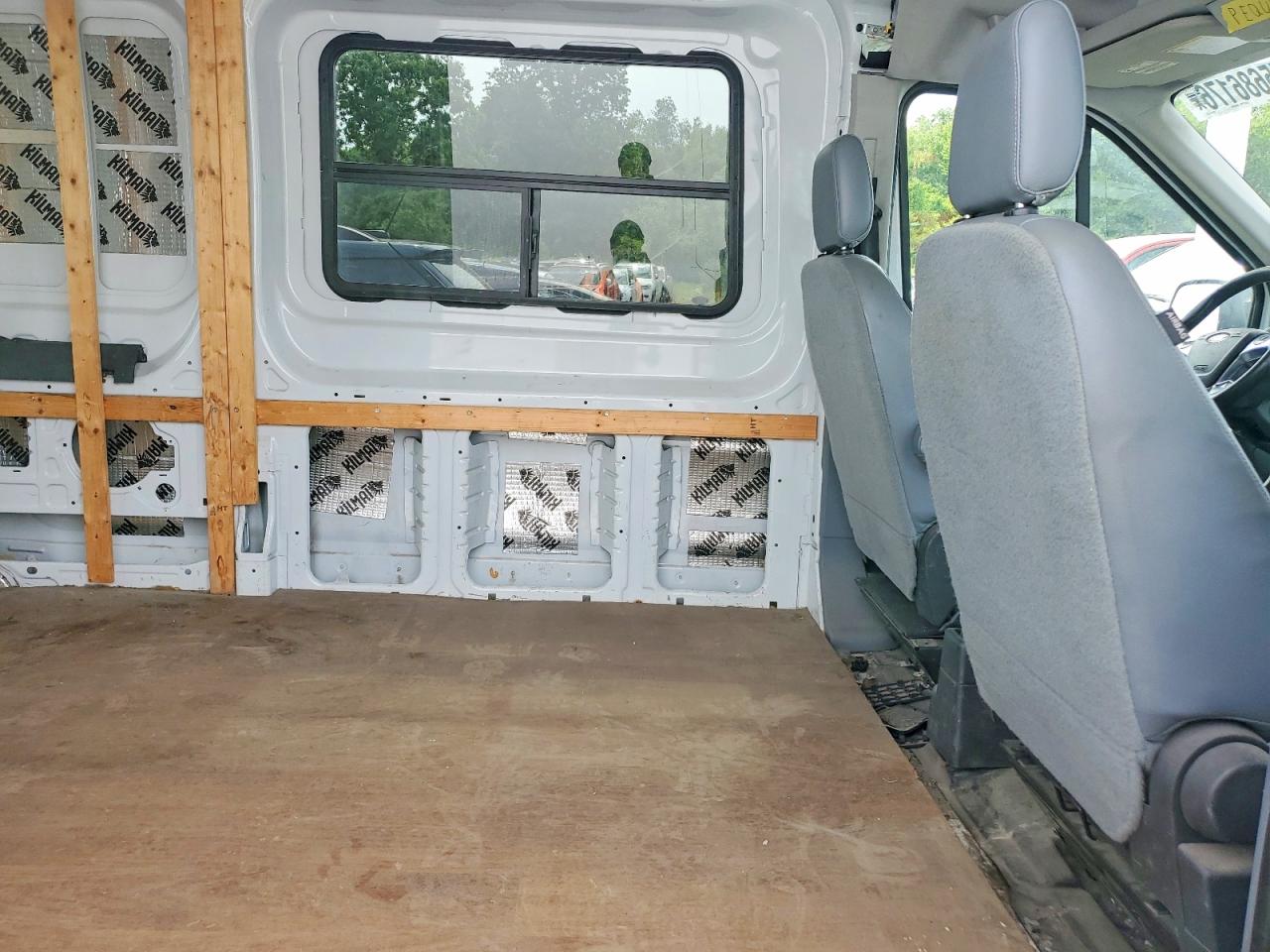 Ford Transit T-250