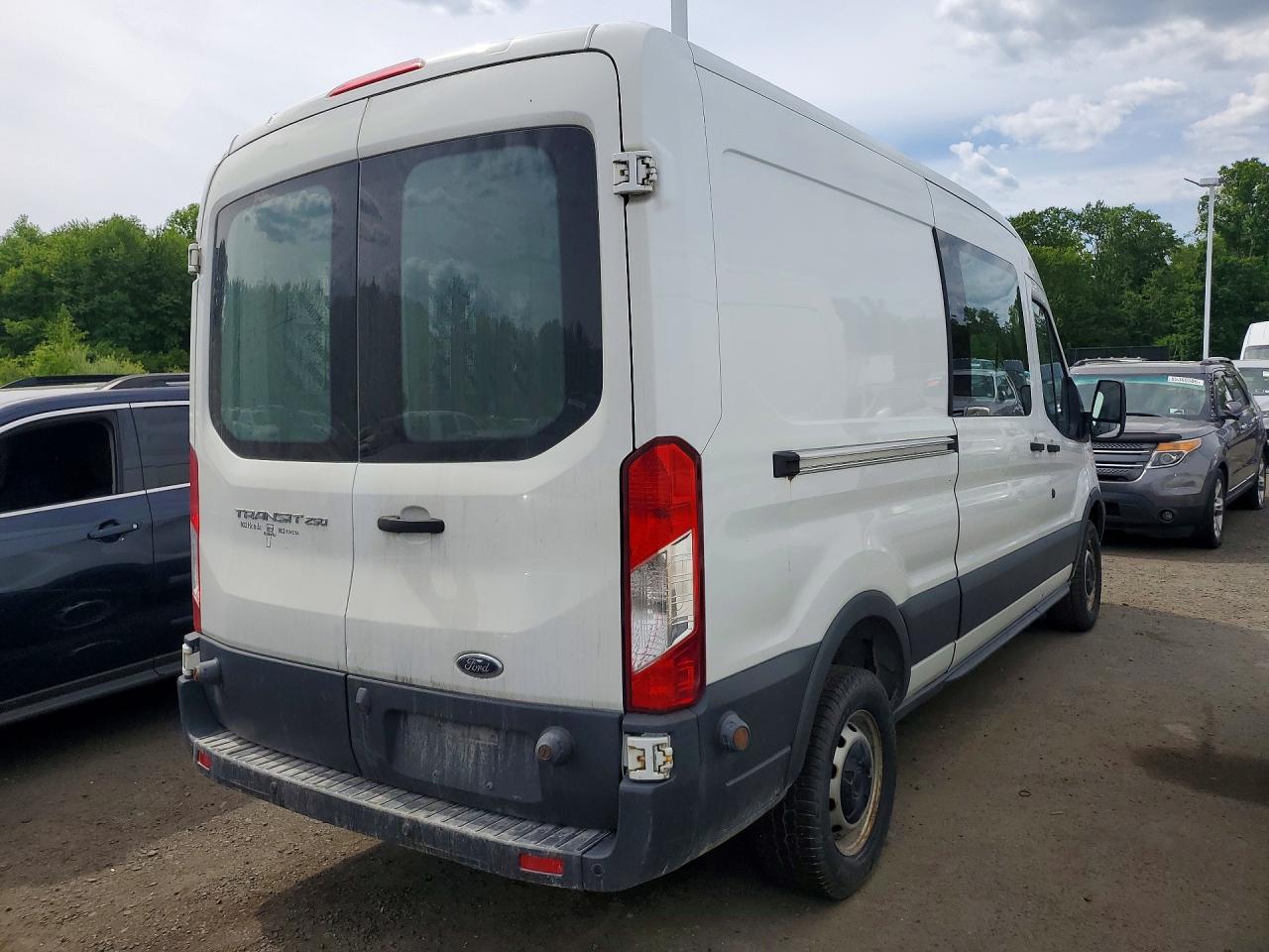 Ford Transit T-250