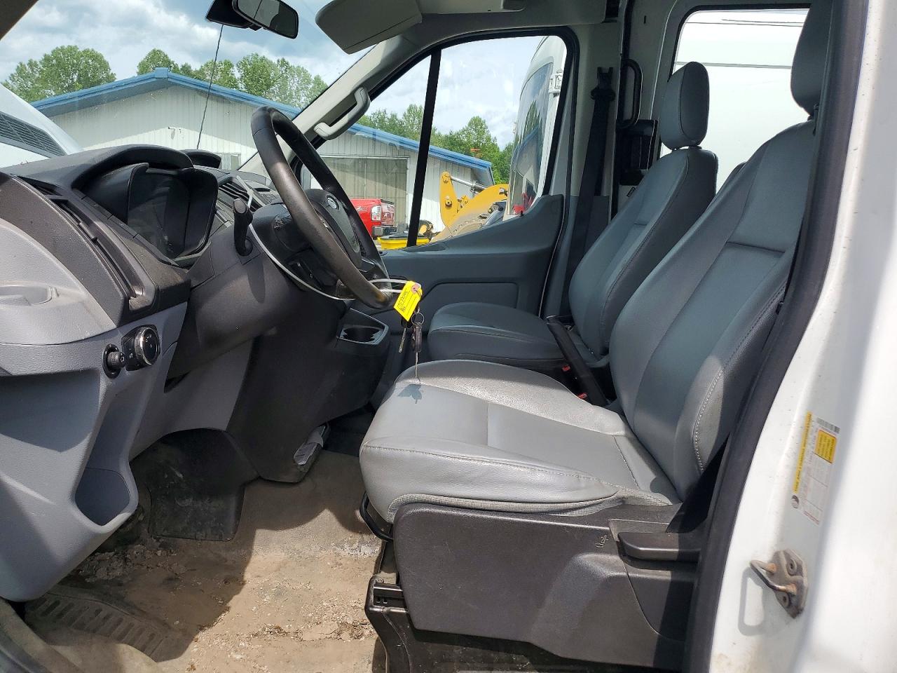 Ford Transit T-250