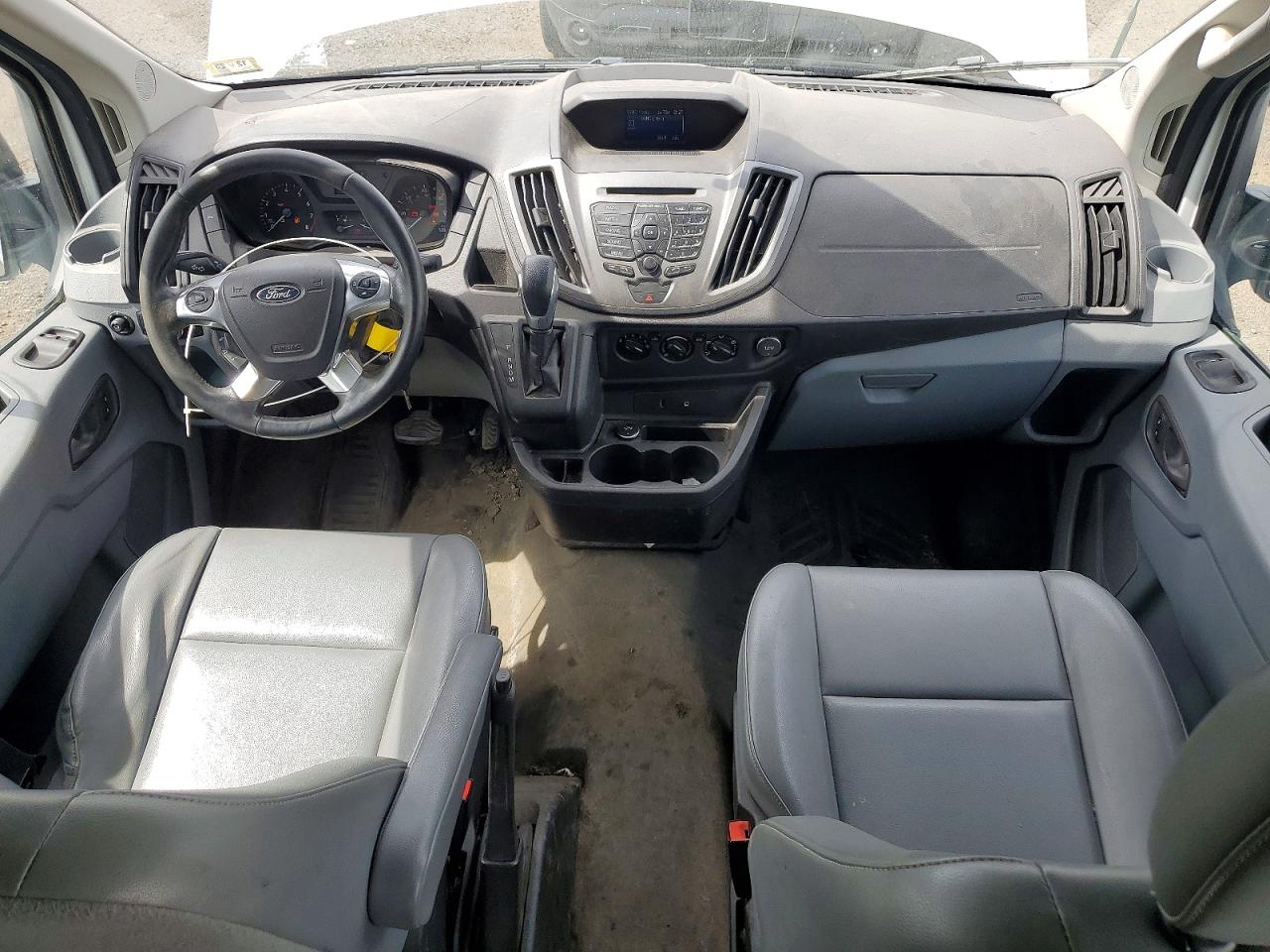 Ford Transit T-250
